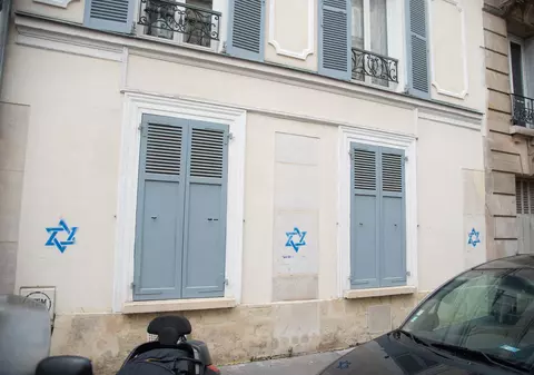 Cine este cetățeanul moldovean despre care presa internațională a scris că a sponsorizat inscripționarea Stelei lui David pe mai multe clădiri din Paris