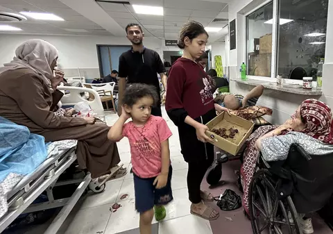 "Situație catastrofală" la principalul spital din Gaza, spun organizațiile medicale, în timp ce Macron cere Israelului să nu mai ucidă femei și copii