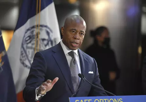 Telefoanele primarului din New York, confiscate de FBI. Este vizat într-un dosar în care este acuzat că a conspirat alături de guvernul turc