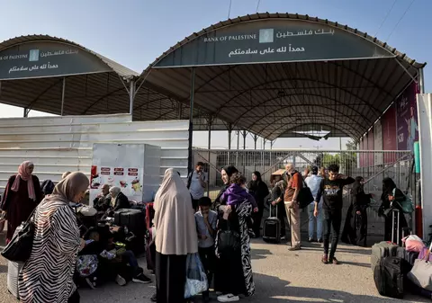 Peste 700 de cetățeni străini sunt așteptați să iasă din Gaza pe la frontiera Rafah