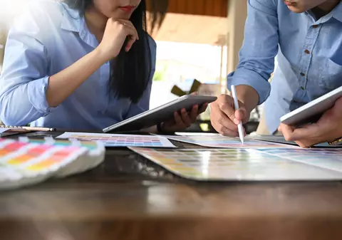 Ghidul KRUK România de alfabetizare financiară pentru începători