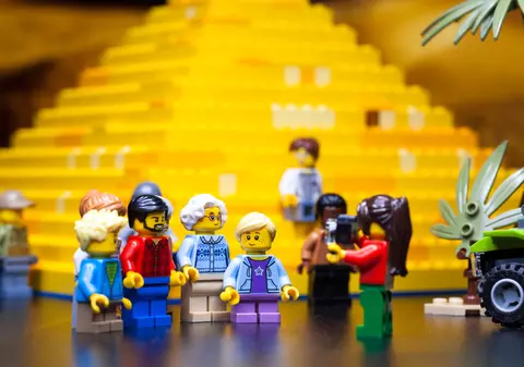 Cine a inventat Lego – totul despre fondatorul Lego