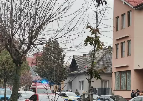Crimă în Bistrița: un bărbat și-a ucis soția, iar apoi a postat o fotografie pe Facebook. Vecinul său a văzut și a alertat Poliția