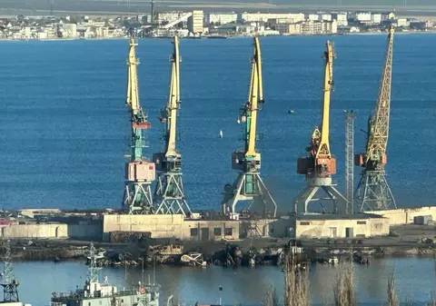 Zeci de marinari dispăruți în atacul ucrainean asupra navei Novocerkask, spun surse rusești. Ce dezvăluie imaginile din satelit