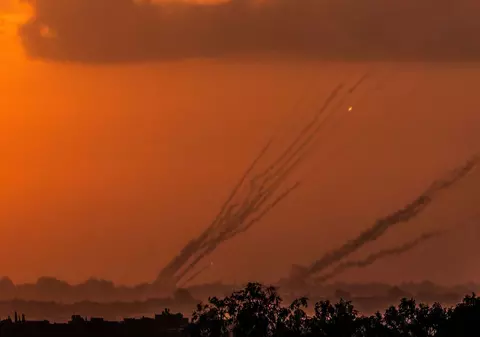 O rachetă Hamas lansată pe 7 octombrie a lovit o bază israeliană suspectată că depozitează arme cu capacitate nucleară - New York Times