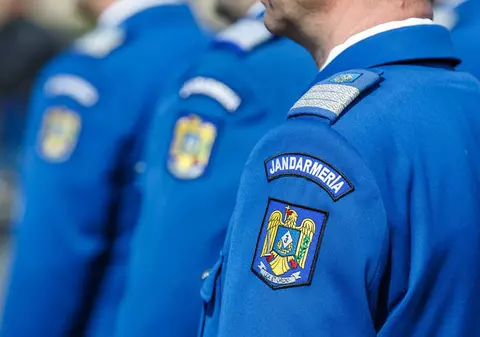 Un jandarm a fost prins la Cluj cu droguri și un cântar în mașină. Ce le-a spus polițiștilor