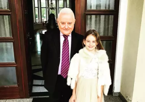 Mesajul primit de Irinel Columbeanu de la fiica Irina înainte de Revelion. Ce l-a împiedicat să plece în America, la ea