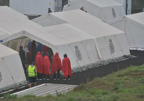 Poliția spaniolă investighează moartea a patru migranți aruncați dintr-o ambarcațiune