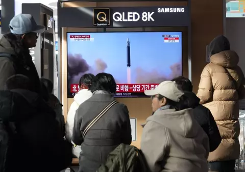 Coreea de Nord a lansat o rachetă balistică intercontinentală capabilă să lovească teritoriul SUA. Este a doua lansare în decurs de câteva ore