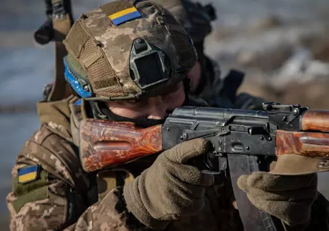 Armata ucraineană, în pană de noi recruţi pentru a-i trimite pe front. Comandant: „Avem nevoie de tineri, de bărbaţi sub 40 de ani, motivaţi”