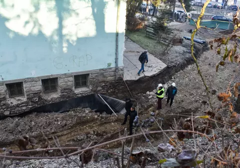 „Nu știam că sunt copii înăuntru”. Primele declarații ale patronului firmei care efectua lucrările la internatul prăbușit