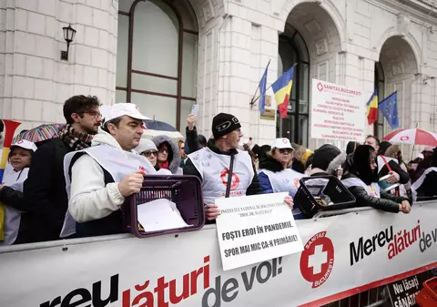Protest Sanitas la Ministerul Finanţelor. Sindicaliştii cer o majorare cu cel puțin 20% a salariilor tuturor angajaţilor din Sănătate şi Asistenţă Socială