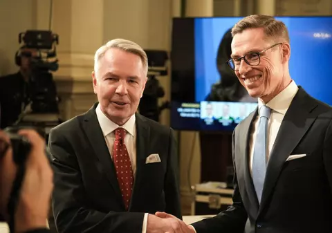 Primele alegeri prezidențiale din Finlanda după aderarea la NATO. Cine a intrat în turul doi