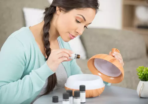 Cele mai bune uleiuri esențiale - cum te ajută și cum să le folosești