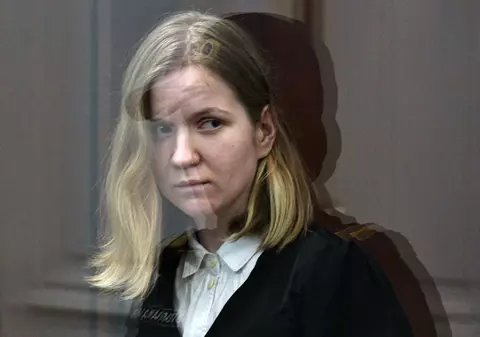 Daria Trepova, tânăra acuzată că a livrat bomba care l-a ucis pe bloggerul militar Vladlen Tatarski, a fost condamnată la 27 de ani de închisoare