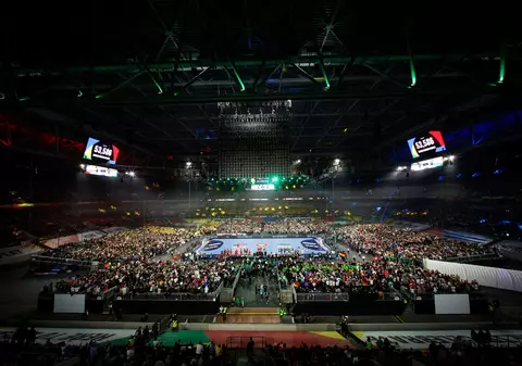 Începe CE de handbal masculin, la care participă și România. Meciul Germania - Elveția, urmărit de 53.586 de fani, recordul mondial de spectatori în acest sport