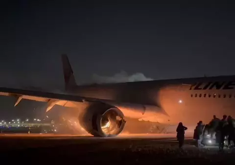 Cei 379 de pasageri și membrii ai echipajului din avionul care a luat foc în Tokio, evacuați în 90 de secunde: „Un miracol”