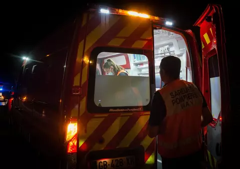 Doi șoferi români de TIR, printre cei patru camionagii morți într-un accident din Franța. Erau colegi de echipaj