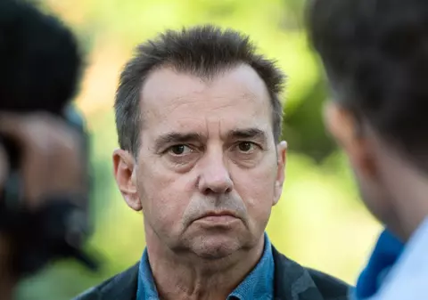 Parlamentar german, mesaj macabru pe WhatsApp: „Mi-am pierdut cântăreața și fotbalistul preferat. Politicianul meu preferat este cancelarul Olaf Scholz”