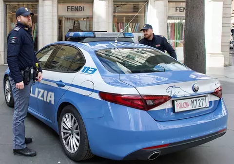 Fraudă fiscală de 1,7 miliarde de euro în Italia, comisă de 85 de persoane. Banii erau spălați prin bănci din umbră chinezești