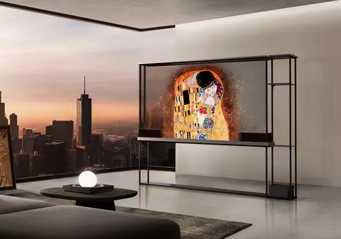 Noutăți de la cel mai mare târg de tehnologie din lume: televizoarele transparente și scaunele care te fac să simți când iei bătaie la jocuri