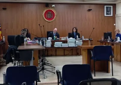 „De ce să fur, dacă aveam 500.000 de euro în bancă?”, i-a spus judecătorului un român acuzat că a jefuit vile de lux în Palma de Mallorca