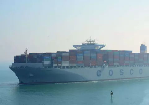 China a cerut Iranului să limiteze atacurile rebelilor Houthi asupra navelor comerciale din Marea Roșie. Ce riscă Teheranul