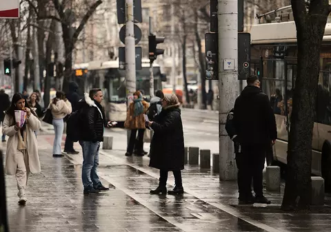 După ger și viscol, vremea se încălzește din nou. Meteorologii anunță că temperaturile urcă până la 17 grade