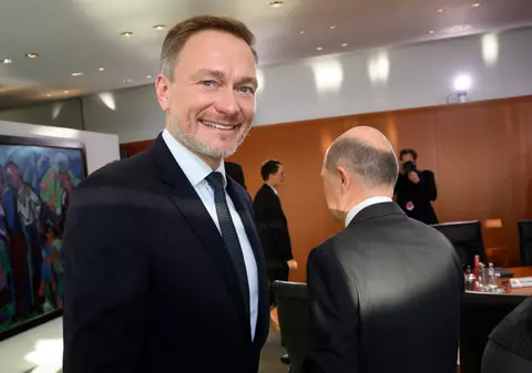 Germania nu este „omul bolnav” al Europei, ci „omul obosit care are nevoie de o ceașcă bună de cafea”, spune ministrul Finanțelor