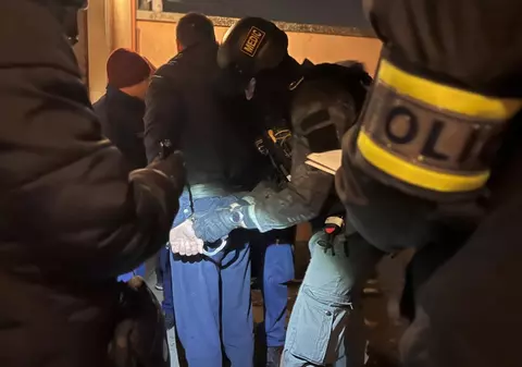 Polițiștii maghiari anunță că au arestat 11 persoane care „plănuiau o lovitură de stat în Ungaria”. Ce au găsit în timpul perchezițiilor