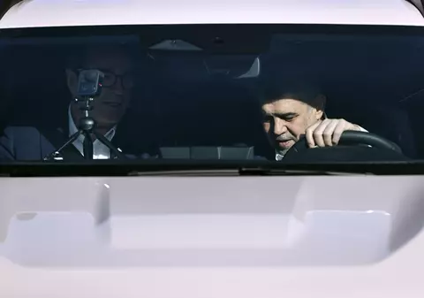 Programul Rabla 2024. Schimbarea anunțată de premierul Marcel Ciolacu: Prefer să mergem pe maşinile produse în România