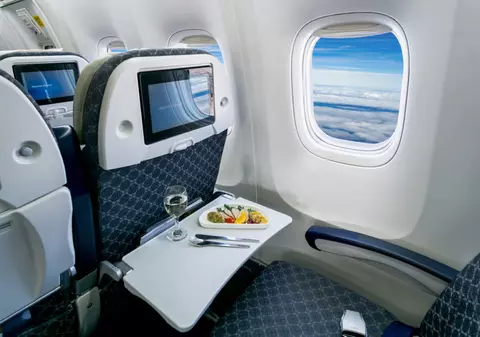 Cele mai murdare locuri dintr-un avion