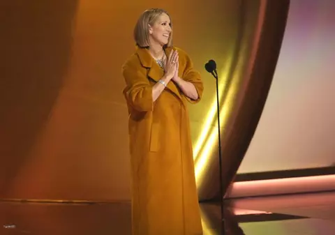 Celine Dion, prima apariție publică din ultimele trei luni, la Premiile Grammy. Mesajul artistei care a mărturisit că are o boală rară și incurabilă