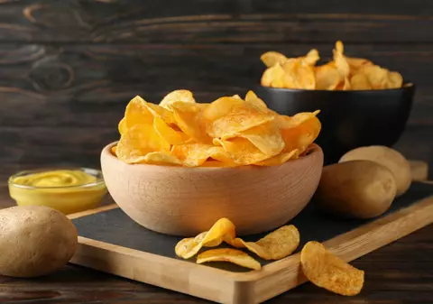 Cum să faci chipsuri acasă. Rețete de chipsuri crocante