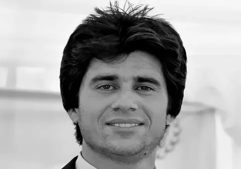 Un candidat la alegerile parlamentare din Pakistan a fost împușcat mortal în timp ce-și făcea campanie electorală. Violențele se intensifică în țară