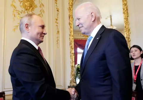 Ce se ascunde în spatele afirmațiilor lui Putin că îl preferă pe Biden la președinția SUA în fața lui Trump