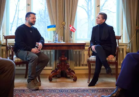 Danemarca își va transfera întreaga artilerie către Ucraina. „Există muniție în stoc în Europa. Nu este vorba despre producție”