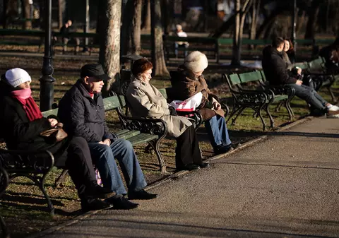 Vremea se încălzește brusc, cu temperaturi și de 20 de grade Celsius, în plin sezon de gripă. Medic: „Vom avea un val și mai mare de îmbolnăviri cu viroze respiratorii”