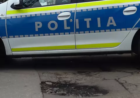 Un bărbat a furat 40.000 de lei, după ce a ameninţat-o cu un cuţit pe angajata unei agenţii de pariuri din Chiajna. Unde a fost prins