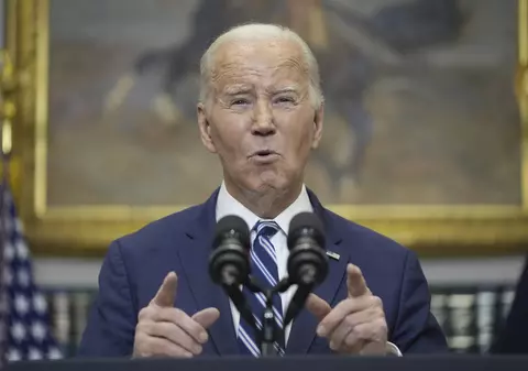 „Putin e responsabil de moartea lui Navalnîi”, acuză Joe Biden. Președintele SUA spune că e indignat, dar „nu surprins" de anunțul decesului