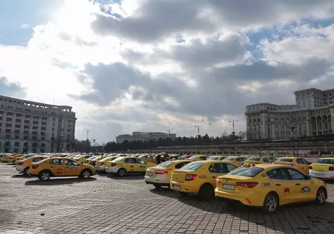 Taximetriştii protestează luni în București. Care sunt principalele revendicări