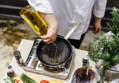 Uleiul de măsline se folosește la prăjit sau nu?