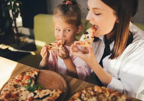 Cum să faci pizza fără cuptor