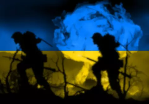 Kievul denunță o „farsă” a propagandei ruse: Polonia „pregătește” parașutarea a 20.000 de pușcăriași în Ucraina