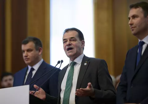 USR, PMP și Forța Dreptei au depus la BEC protocolul Alianței Dreapta Unită. Acuză PSD și PNL că au refuzat prezența în BEC