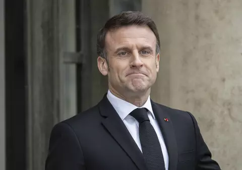 Președintele francez Emmanuel Macron a promis că va face baie în Sena, cu ocazia Jocurilor Olimpice de la Paris
