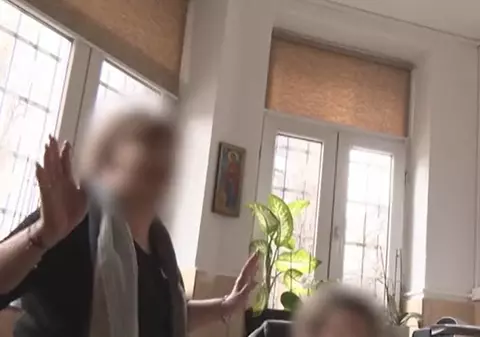 O învățătoare de la școala unde un elev a fost abuzat sexual de două ori, filmată cu camera ascunsă: „Cum dracu', din atâția copii, numai lui i se întâmplă?”