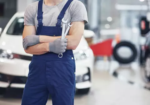 Calitate, confort și promptitudine – motive pentru a alege un magazin de piese auto online!