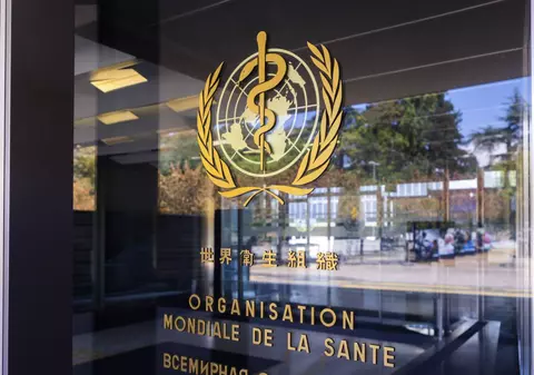 OMS confirmă primul deces uman din cauza gripei aviare de tip H5N2