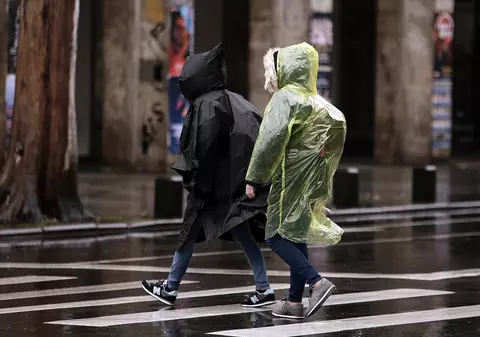 Ciclonul care afectează Europa ajunge și în România: „Ne așteptăm la un grad ridicat de instabilitate”. Regiunile vizate de furtuni